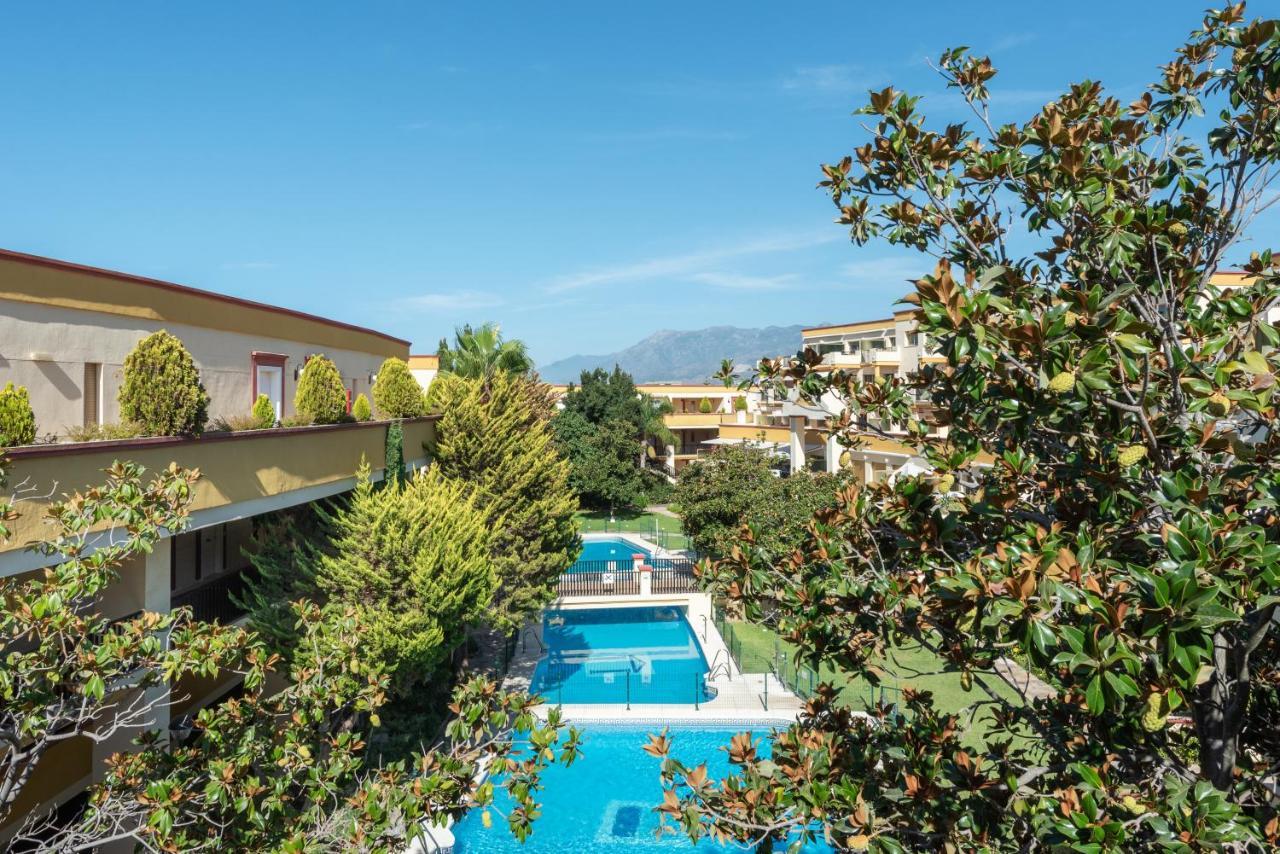 Romana Playa Marbella Vistas Al Mar 외부 사진